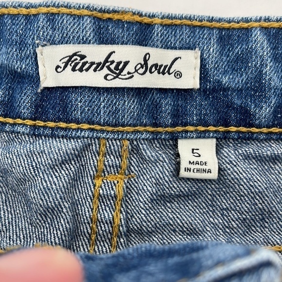 Funky Soul Cut Off Rolled Cuffed Jean Denim Shorts Paisley Distressed Low Rise 5 - Picture 4 of 4